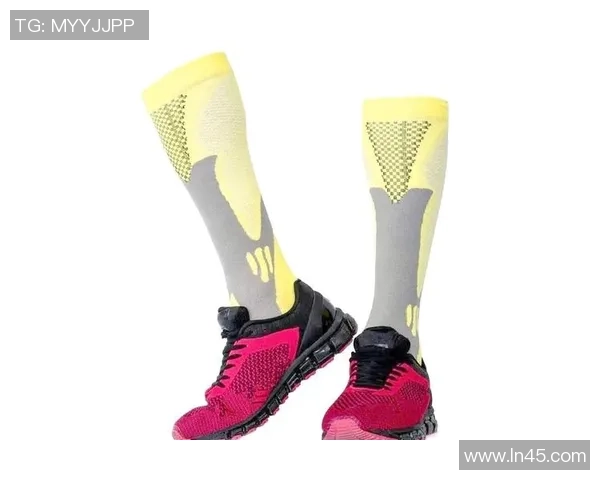 足球明星们的运动鞋大揭秘：各大品牌助力球场表现和时尚潮流